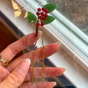 Chinese style Holly Berry Hair Pin - Natural Stones & Pearls - Hanfu Accessories
